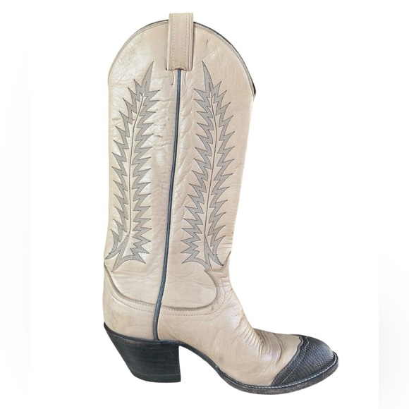 Vintage Tony Lama vintage womens wing tip cowboy boots women’s SZ 7.5 - Picture 4 of 9